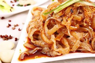 無(wú)涼皮,不夏天!好吃的涼皮都在陜西,就問你服不服!